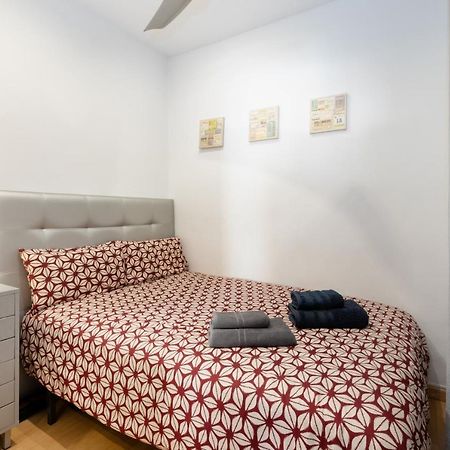 Cute Apartment In Sants Station With Hbo & Alexa & Ac Barcelona Bagian luar foto