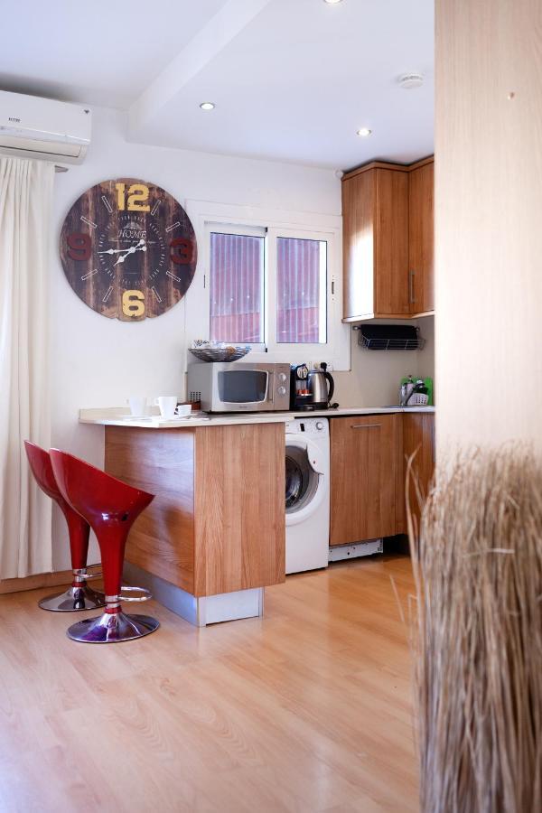 Cute Apartment In Sants Station With Hbo & Alexa & Ac Barcelona Bagian luar foto