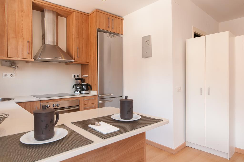 Cute Apartment In Sants Station With Hbo & Alexa & Ac Barcelona Ruang foto