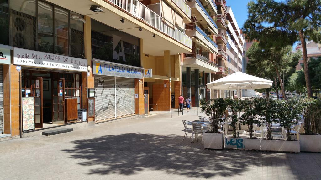 Cute Apartment In Sants Station With Hbo & Alexa & Ac Barcelona Ruang foto