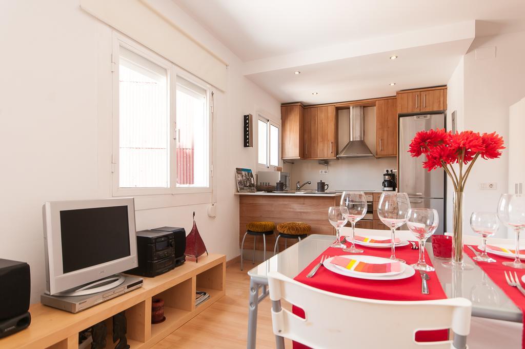 Cute Apartment In Sants Station With Hbo & Alexa & Ac Barcelona Bagian luar foto